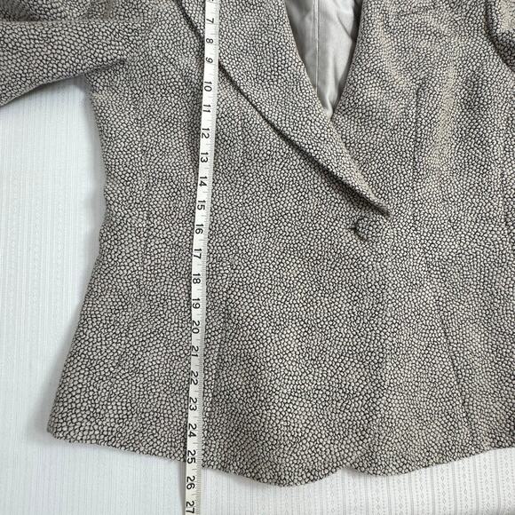 GIORGIO ARMANI Size 48 Bouclé Textured Blazer Classic Italian Luxury Old Money - Picture 7 of 8